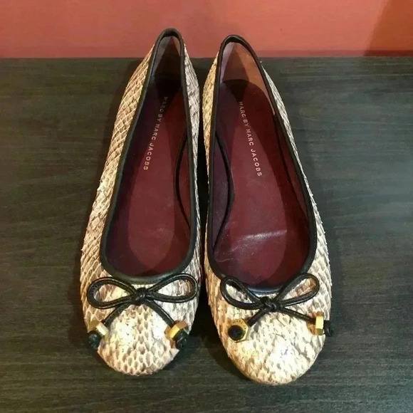 Marc Jacobs Flats - Picture 2 of 8